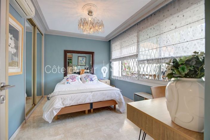 Image No.14-3 Bed House for sale