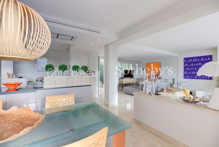 Image No.16-3 Bed House for sale