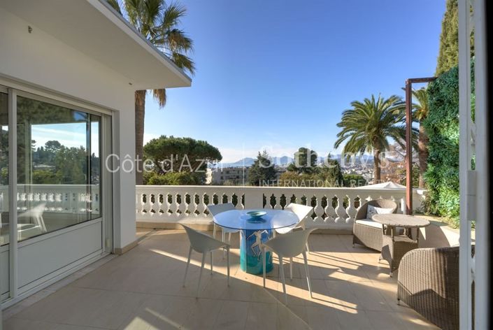 Image No.6-3 Bed House for sale
