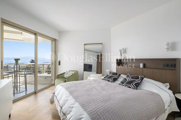 Image No.5-3 Bed Apartment for sale