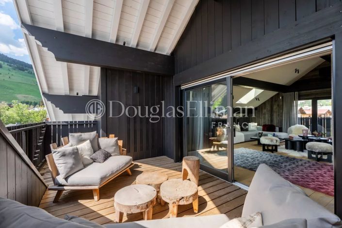 Image No.26-5 Bed House for sale