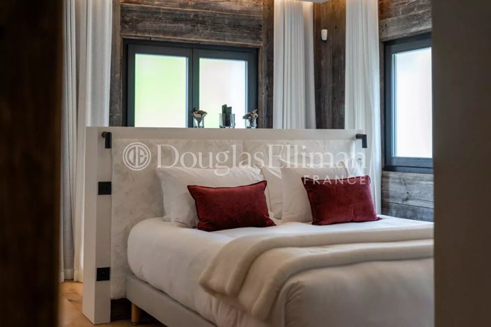 Image No.28-5 Bed House for sale