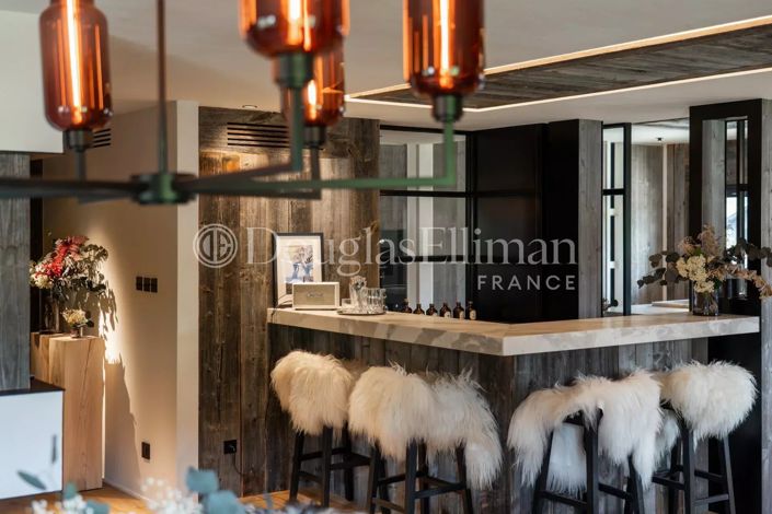 Image No.30-5 Bed House for sale