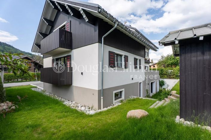 Image No.34-5 Bed House for sale