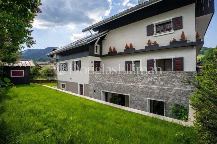 Image No.35-5 Bed House for sale