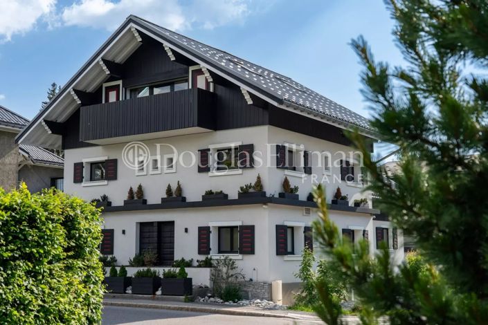Image No.37-5 Bed House for sale
