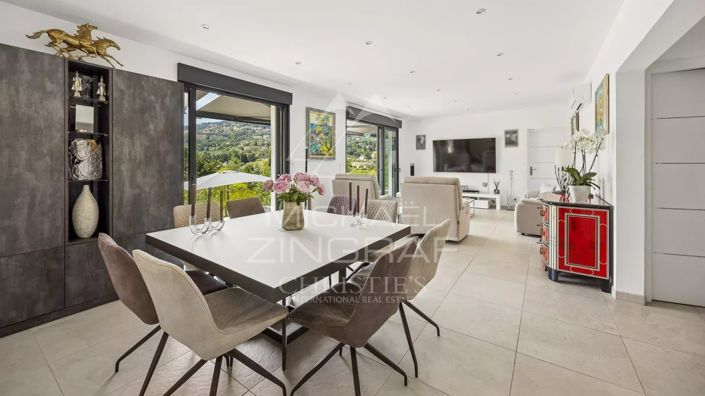 Image No.4-4 Bed House for sale