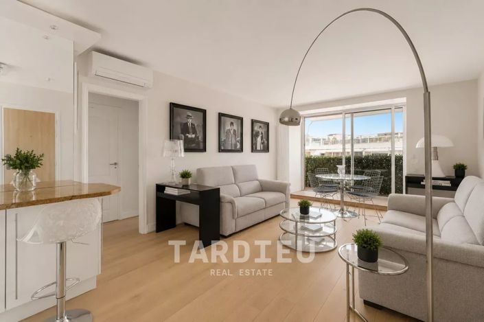 Image No.2-4 Bed Apartment for sale