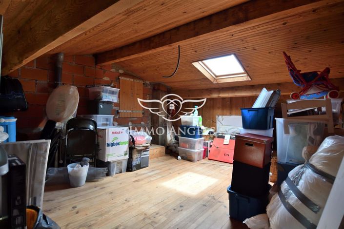 Image No.12-3 Bed House for sale