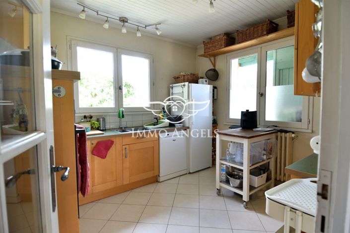 Image No.6-3 Bed House for sale