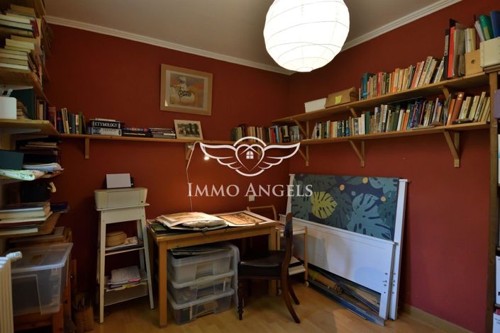 Image No.9-3 Bed House for sale