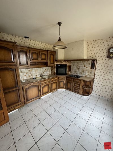 Image No.6-3 Bed House for sale