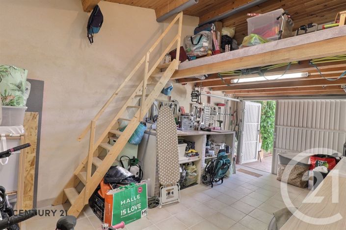 Image No.14-3 Bed House for sale