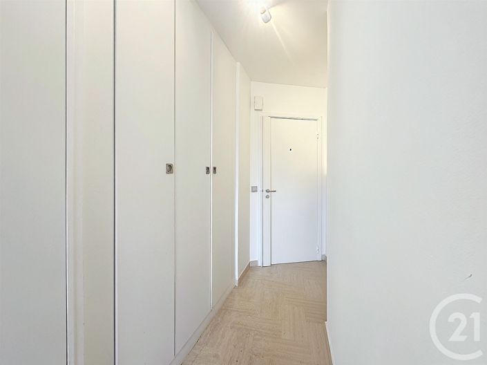 Image No.6-Apartment for sale