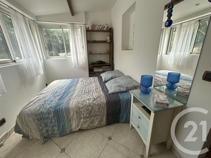 Image No.4-1 Bed House for sale