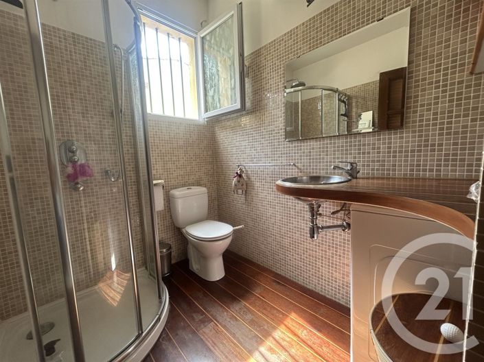 Image No.5-1 Bed House for sale