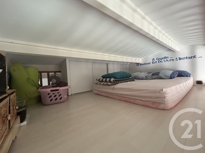 Image No.8-1 Bed House for sale