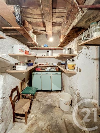 Image No.19-5 Bed House for sale