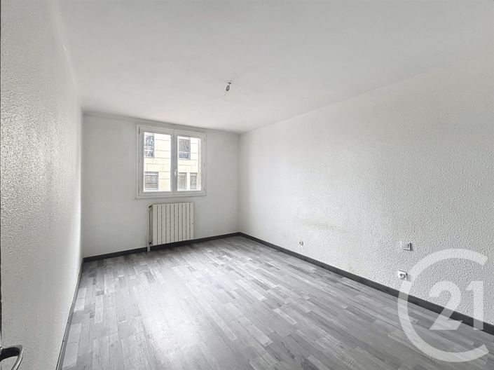 Image No.11-4 Bed Apartment for sale