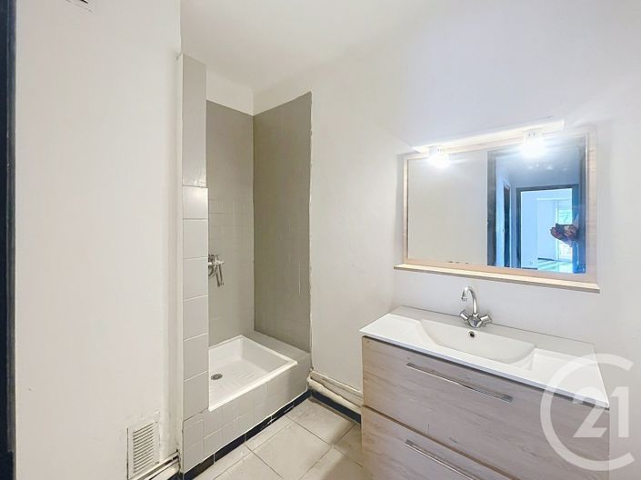 Image No.12-4 Bed Apartment for sale