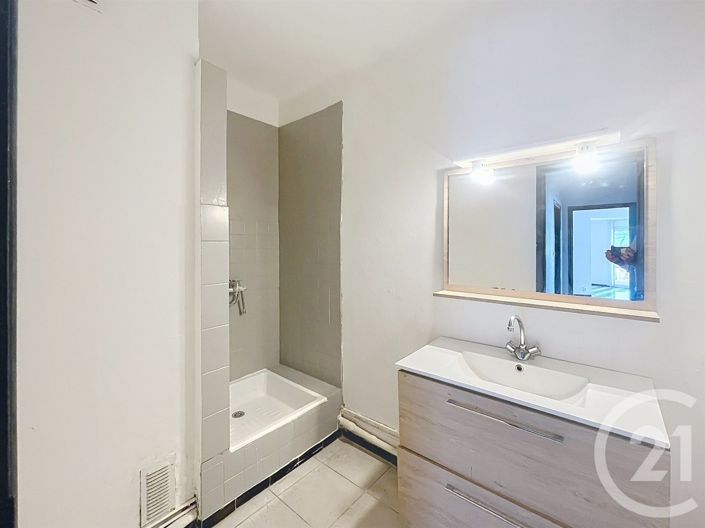 Image No.13-4 Bed Apartment for sale