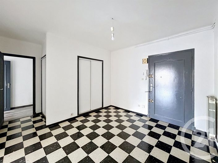 Image No.6-4 Bed Apartment for sale