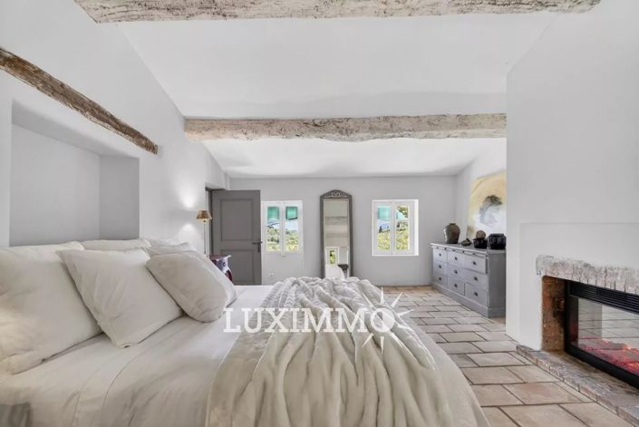 Image No.14-6 Bed House for sale