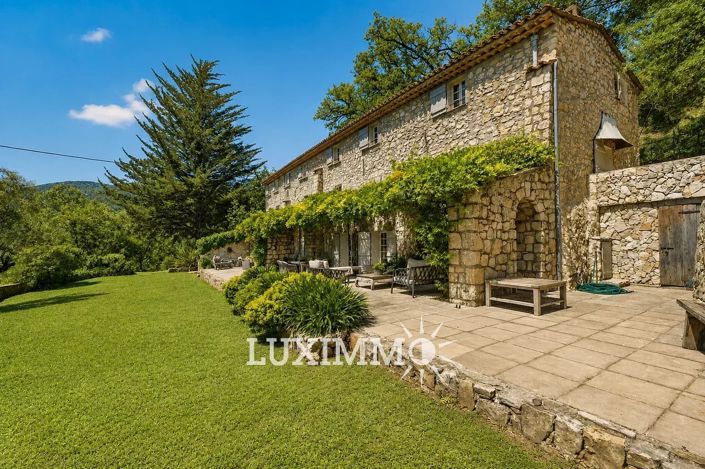 Image No.19-6 Bed House for sale