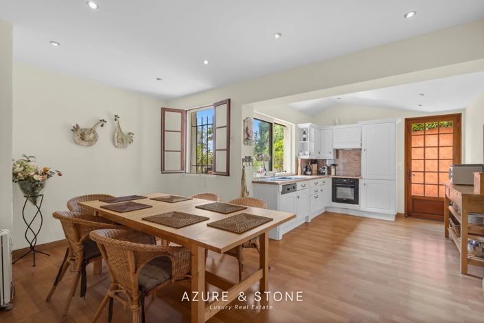 Image No.20-7 Bed House for sale