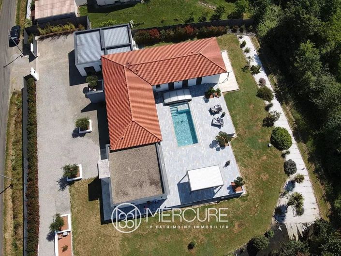Image No.10-4 Bed House for sale