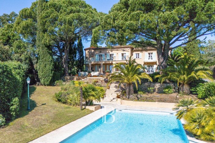 Image No.3-5 Bed House for sale