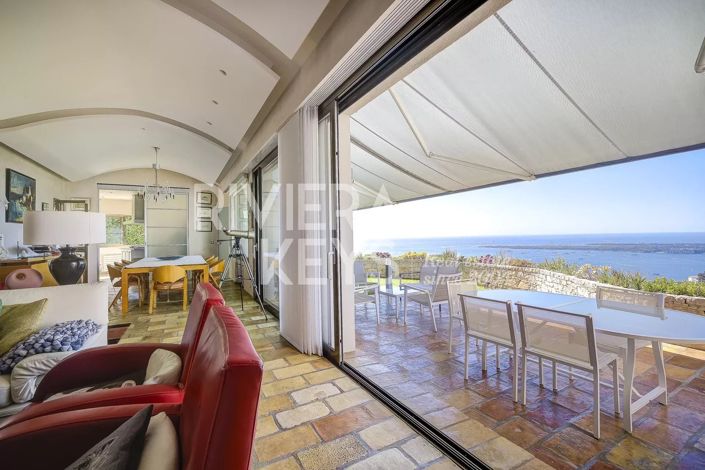 Image No.4-5 Bed House for sale