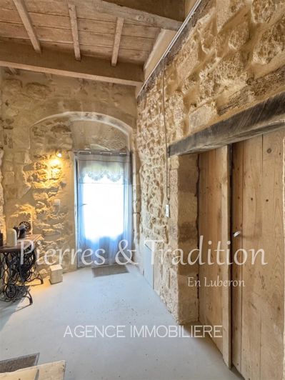 Image No.6-Maison de 1 chambre à vendre à Oppède
