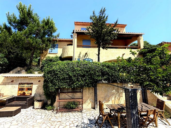 Image No.2-4 Bed House for sale