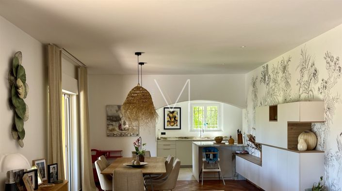 Image No.14-4 Bed House for sale