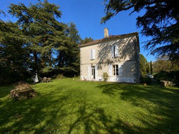 1 - Auch, House