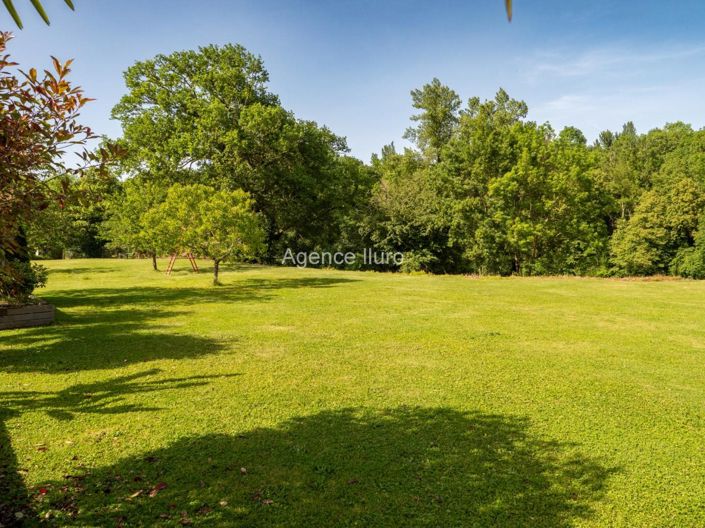 Image No.19-4 Bed House for sale