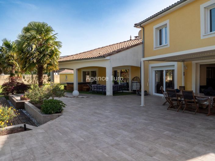 Image No.4-4 Bed House for sale
