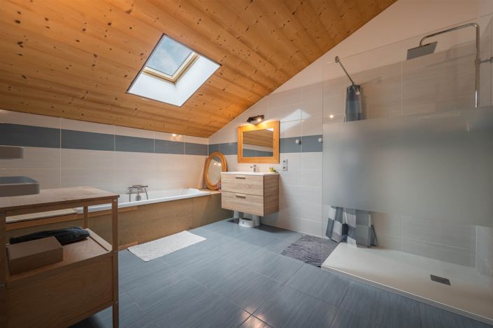 Image No.16-3 Bed House for sale