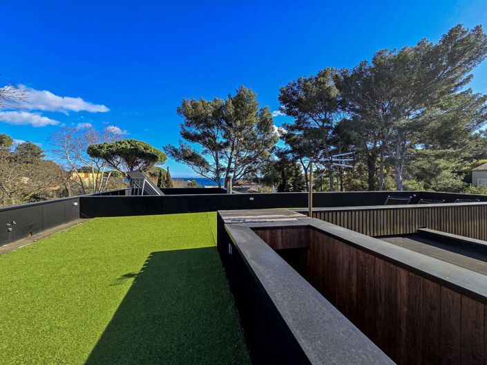 Image No.13-5 Bed House for sale