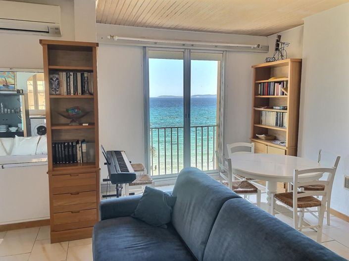 Image No.4-Appartement de 2 chambres à vendre à Le Lavandou