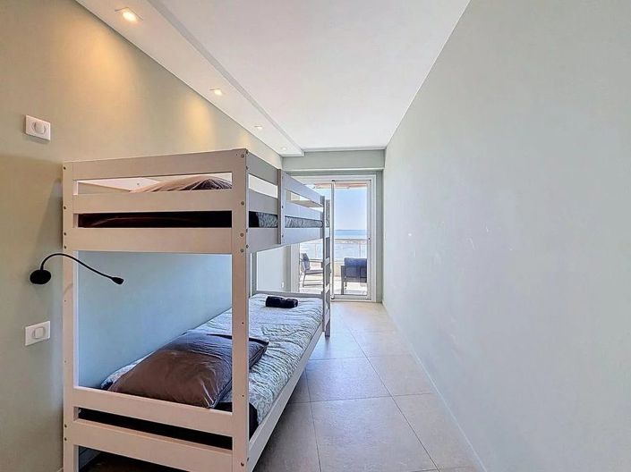 Image No.12-3 Bed Apartment for sale