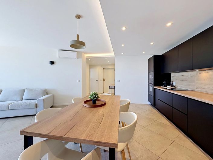 Image No.13-3 Bed Apartment for sale