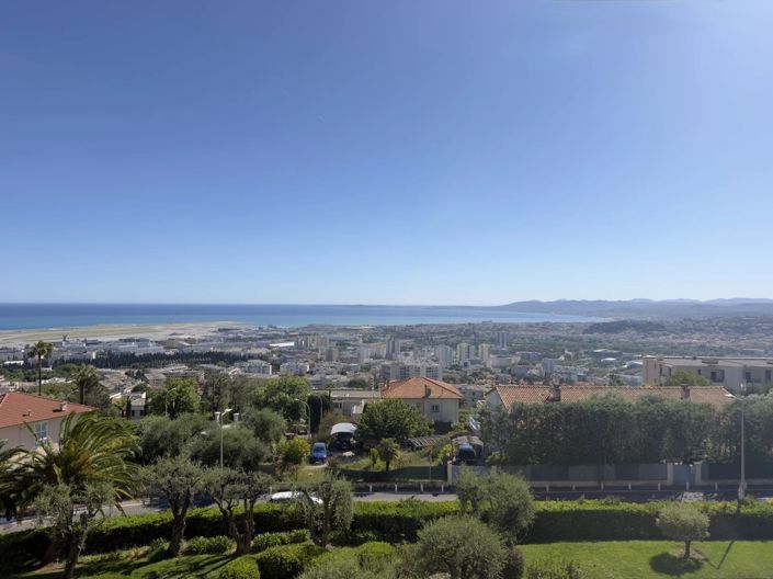 Image No.18-3 Bed Apartment for sale