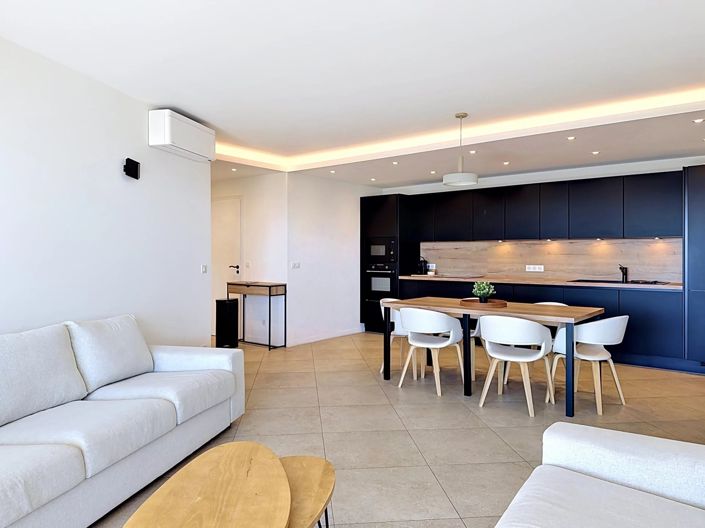 Image No.7-3 Bed Apartment for sale