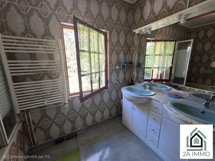 Image No.15-5 Bed House for sale