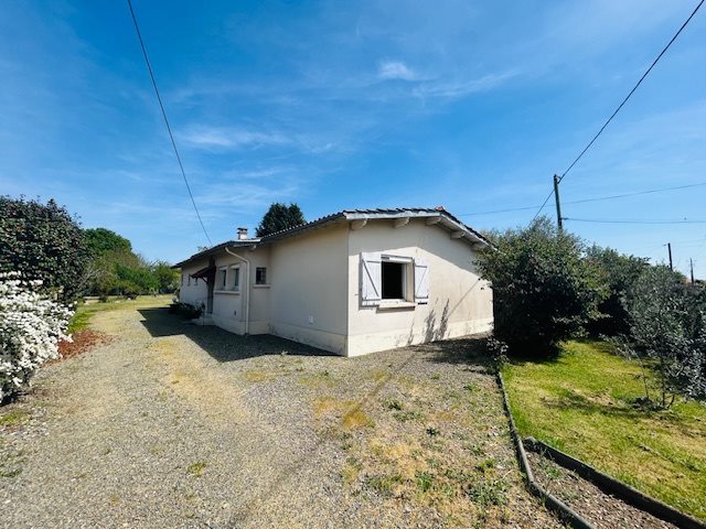 Image No.17-3 Bed House for sale