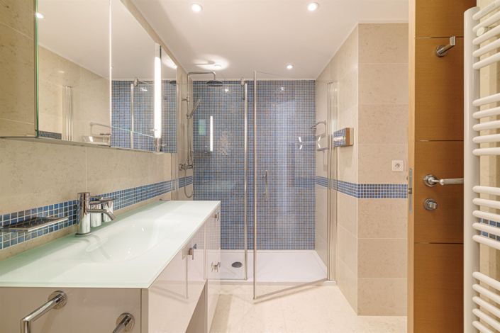 Image No.30-3 Bed House for sale