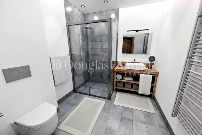 Image No.9-4 Bed Apartment for sale