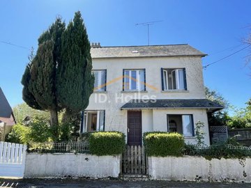 1 - La Roë, Maison
